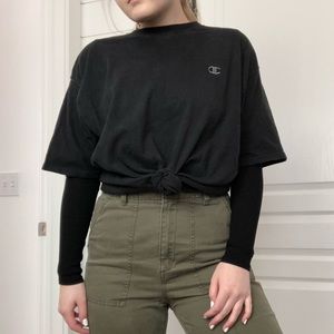 BLACK CHAMPION TEE